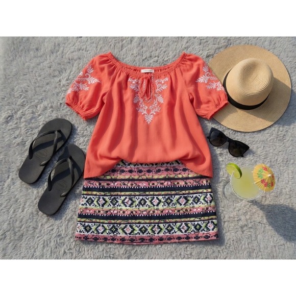 Hollister Dresses & Skirts - Hollister Womens Tribal Geometric Lace Mini Skirt Pink Green Navy Blue Sz M y2k